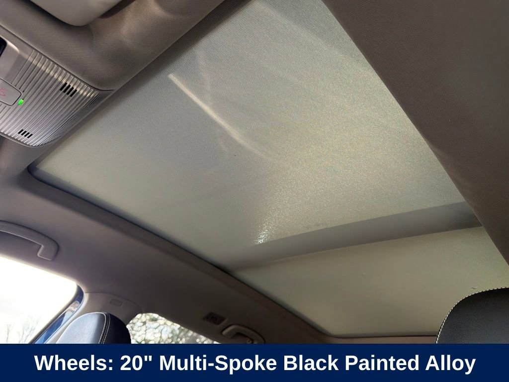 Used 2025 Volkswagen Atlas SE w/ Panoramic Sunroof Package image 19