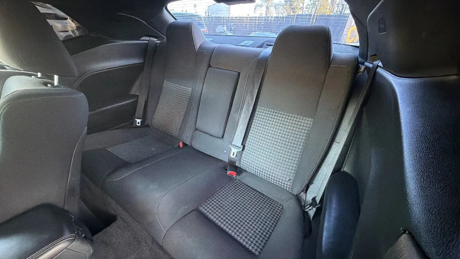 Used 2019 Dodge Challenger R/T RWD image 28