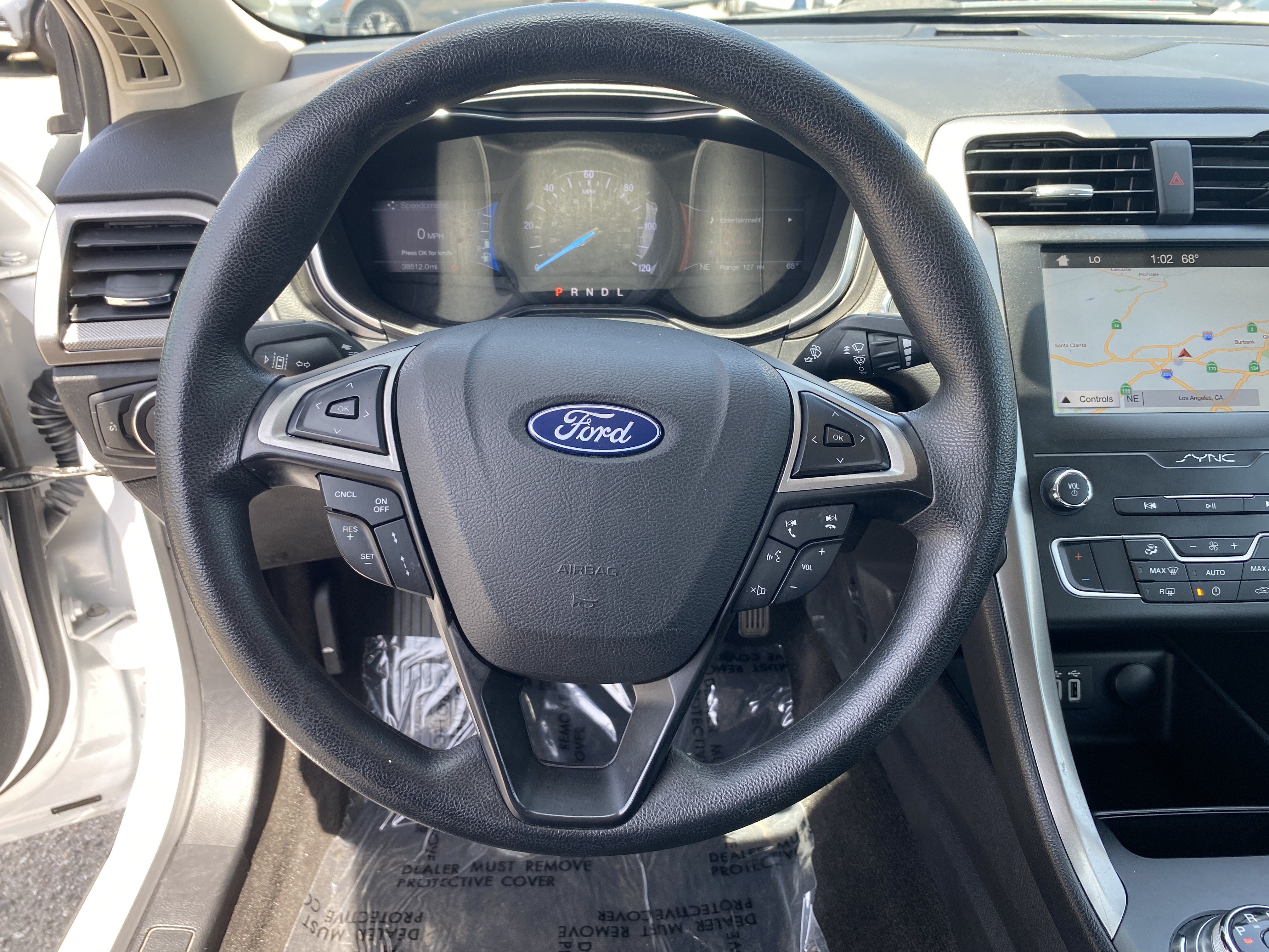 Used 2019 Ford Fusion SE FWD image 12
