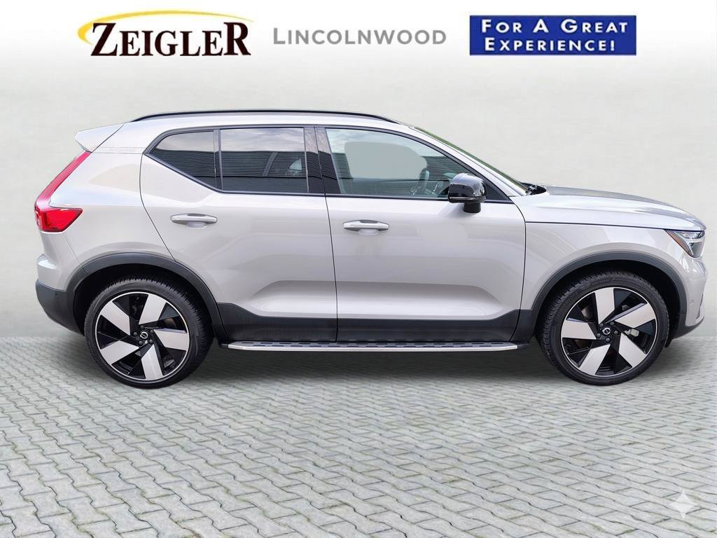 Used 2023 Volvo XC40 Recharge Ultimate AWD/4WD image 11
