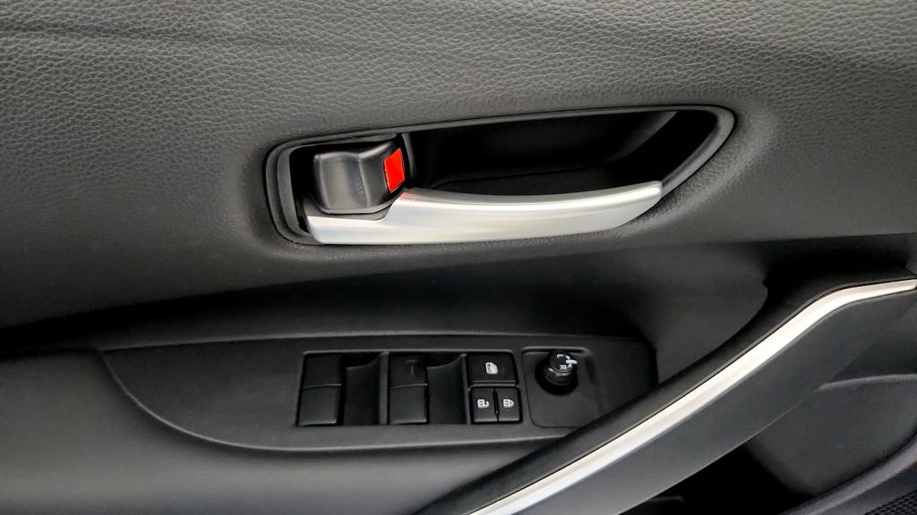 Certified 2021 Toyota Corolla SE w/ SE Premium Package FWD image 19