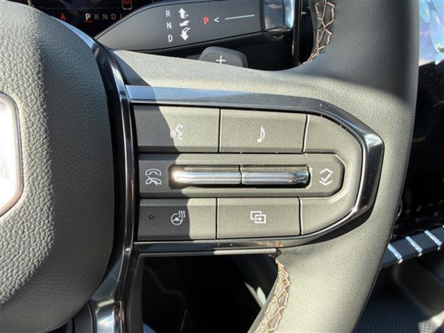 New 2026 GMC Terrain AT4 w/ Convenience Package III image 18