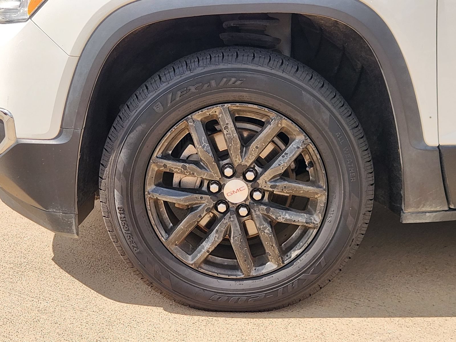 Used 2019 GMC Acadia SLT FWD image 12