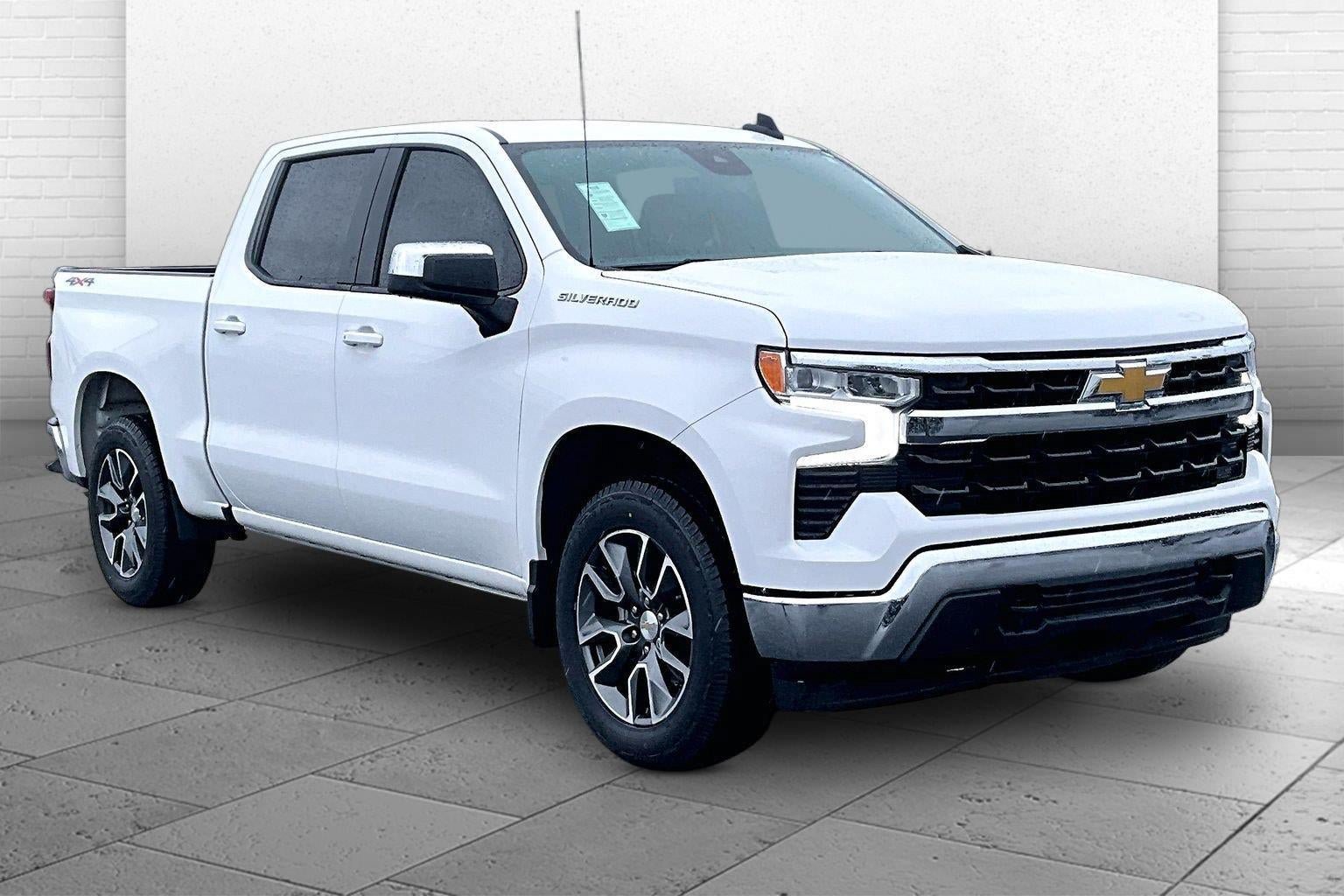 Used 2024 Chevrolet Silverado 1500 LT AWD/4WD image 1