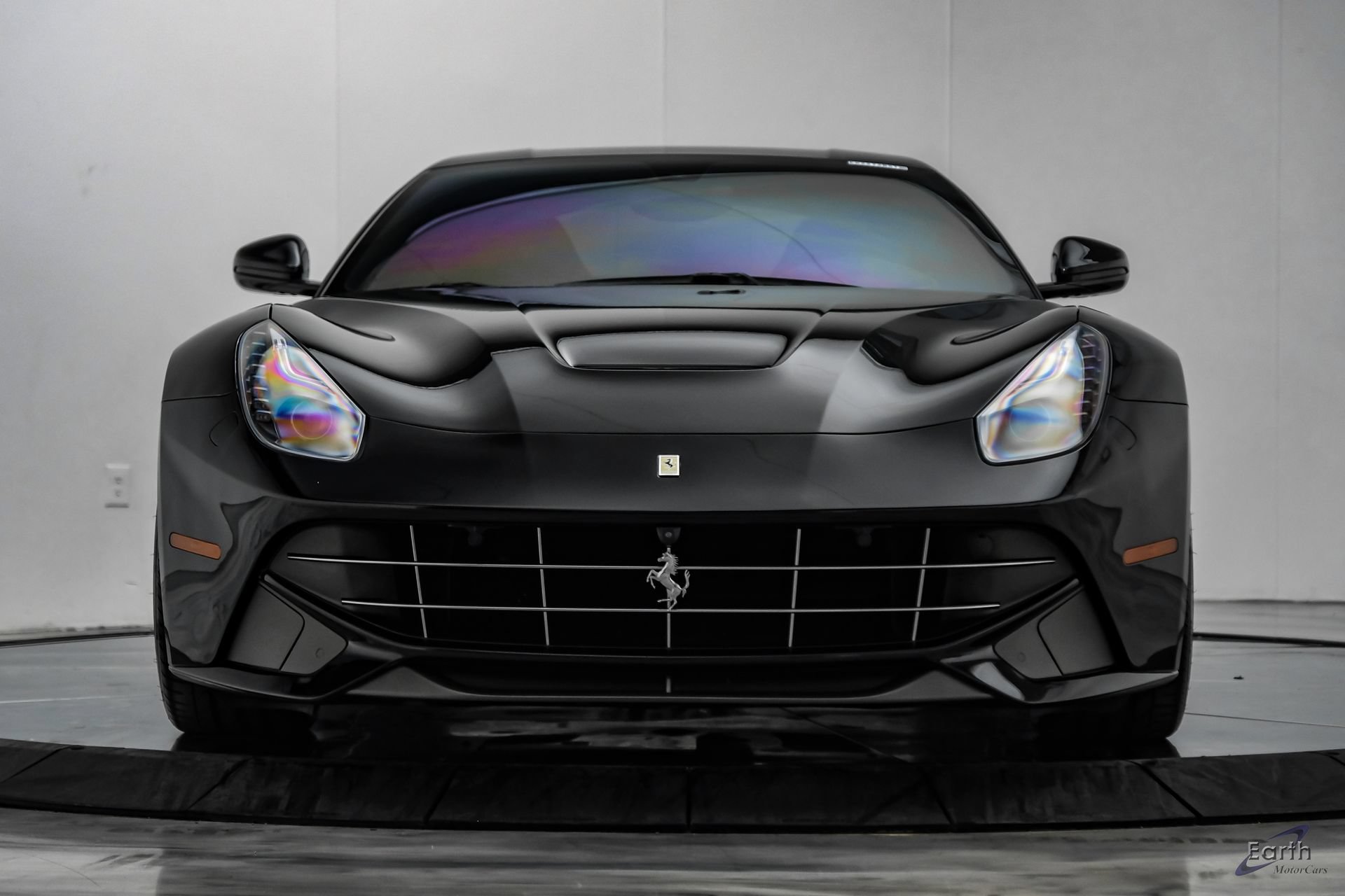 Used 2017 Ferrari F12 Berlinetta RWD image 35