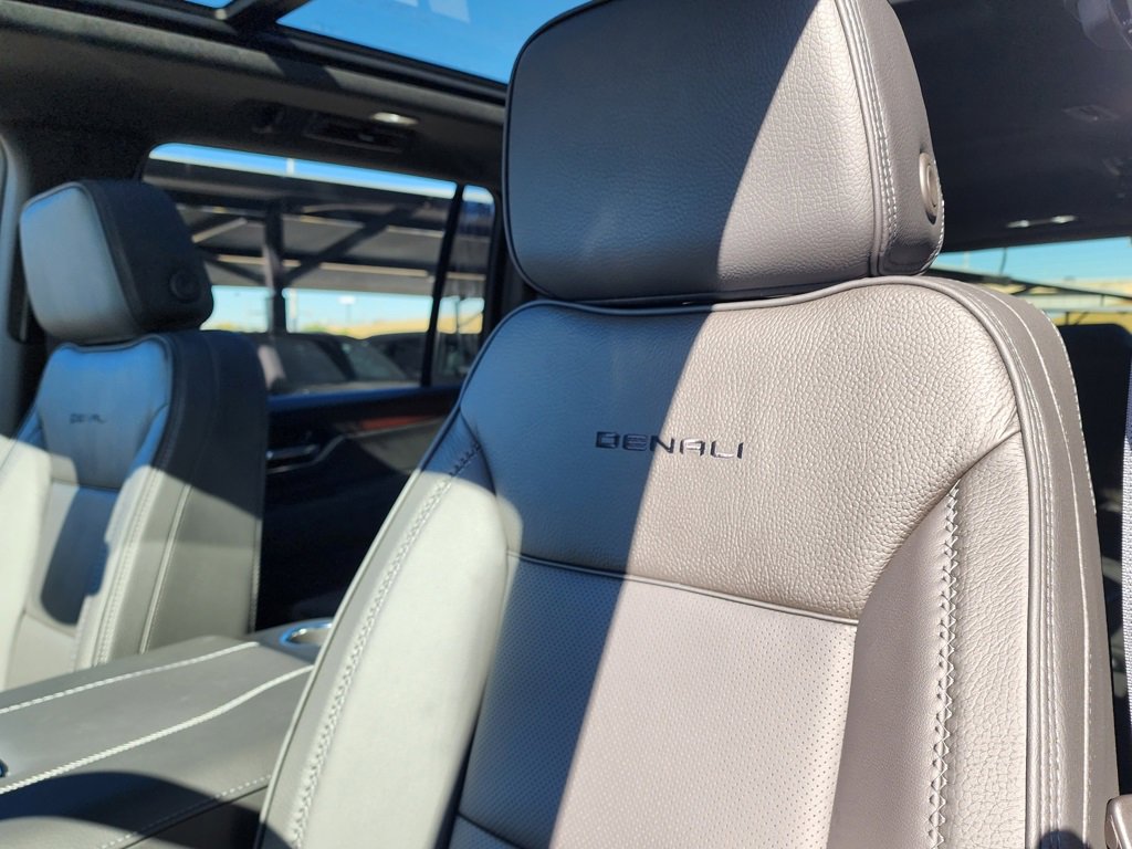 New 2026 GMC Yukon XL Denali w/ Sun & Power Step Package image 17
