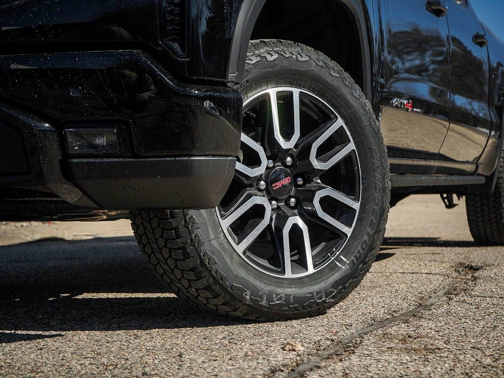 New 2026 GMC Sierra 1500 AT4 w/ AT4 Premium Package image 6
