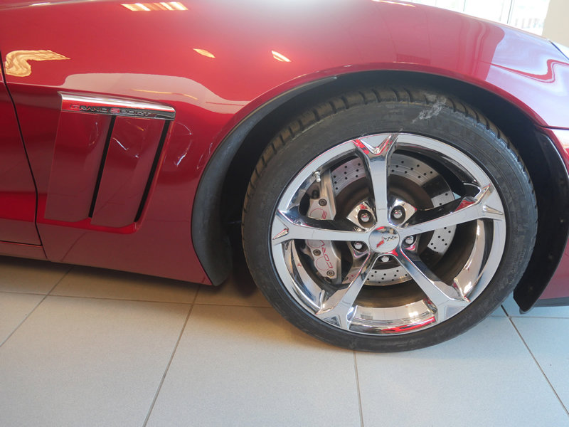 Used 2012 Chevrolet Corvette Grand Sport w/ 3LT Preferred Equipment Group image 6