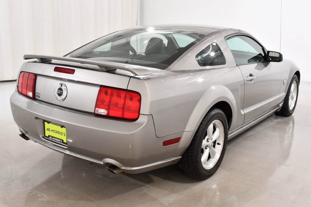 Used 2009 Ford Mustang GT Premium RWD image 12