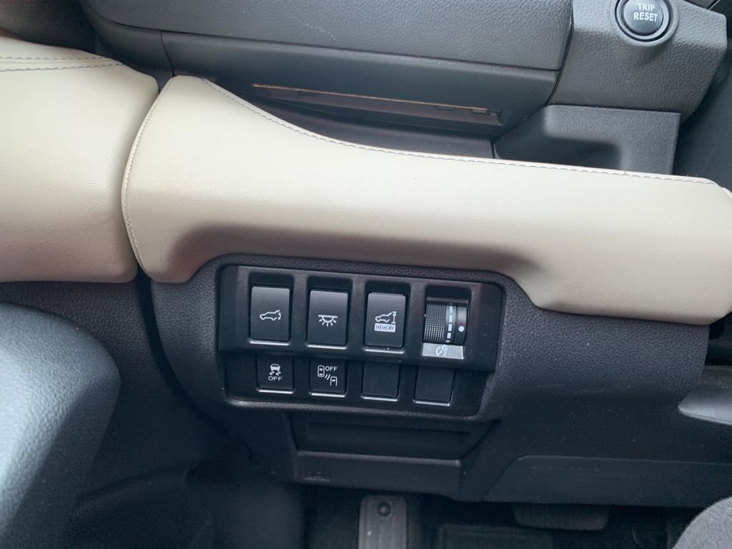 Used 2021 Subaru Ascent Touring image 24