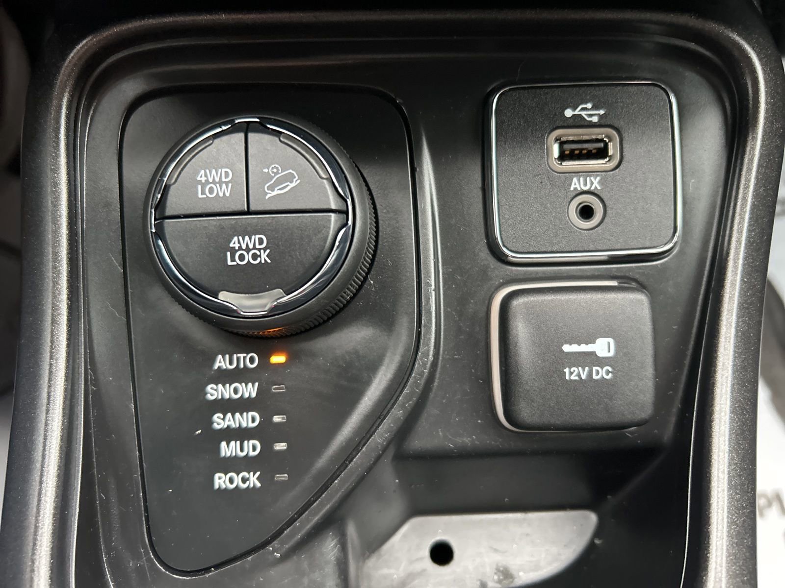 Used 2017 Jeep Compass Trailhawk w/ Leather Interior Group image 20