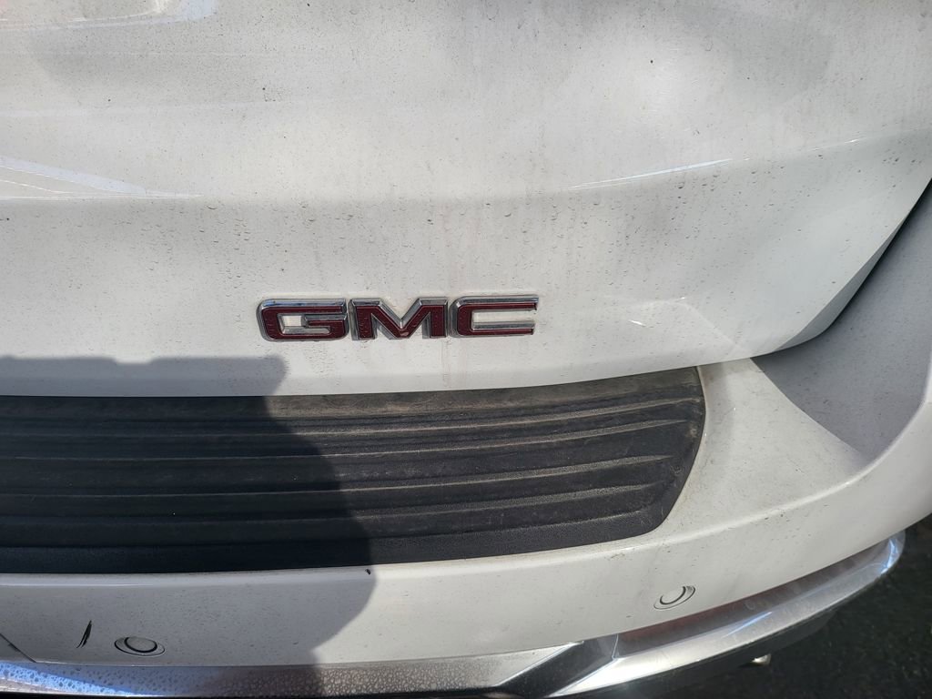 Used 2025 GMC Yukon Denali image 5