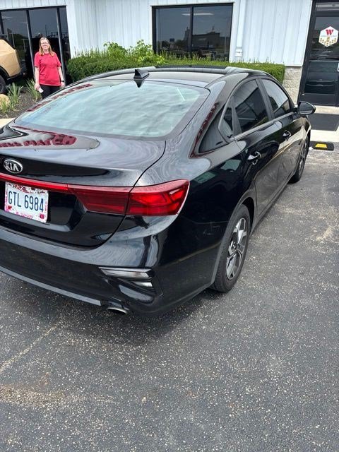 Used 2019 Kia Forte LXS FWD image 10