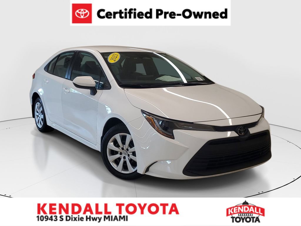 Used 2023 Toyota Corolla LE image 1