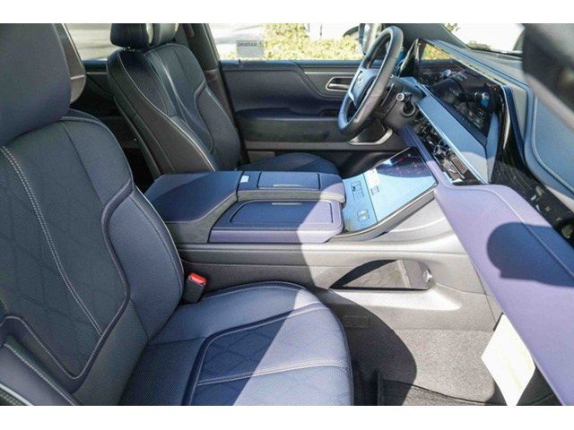 New 2026 INFINITI QX80 Sport w/ Sport Exterior Package image 16