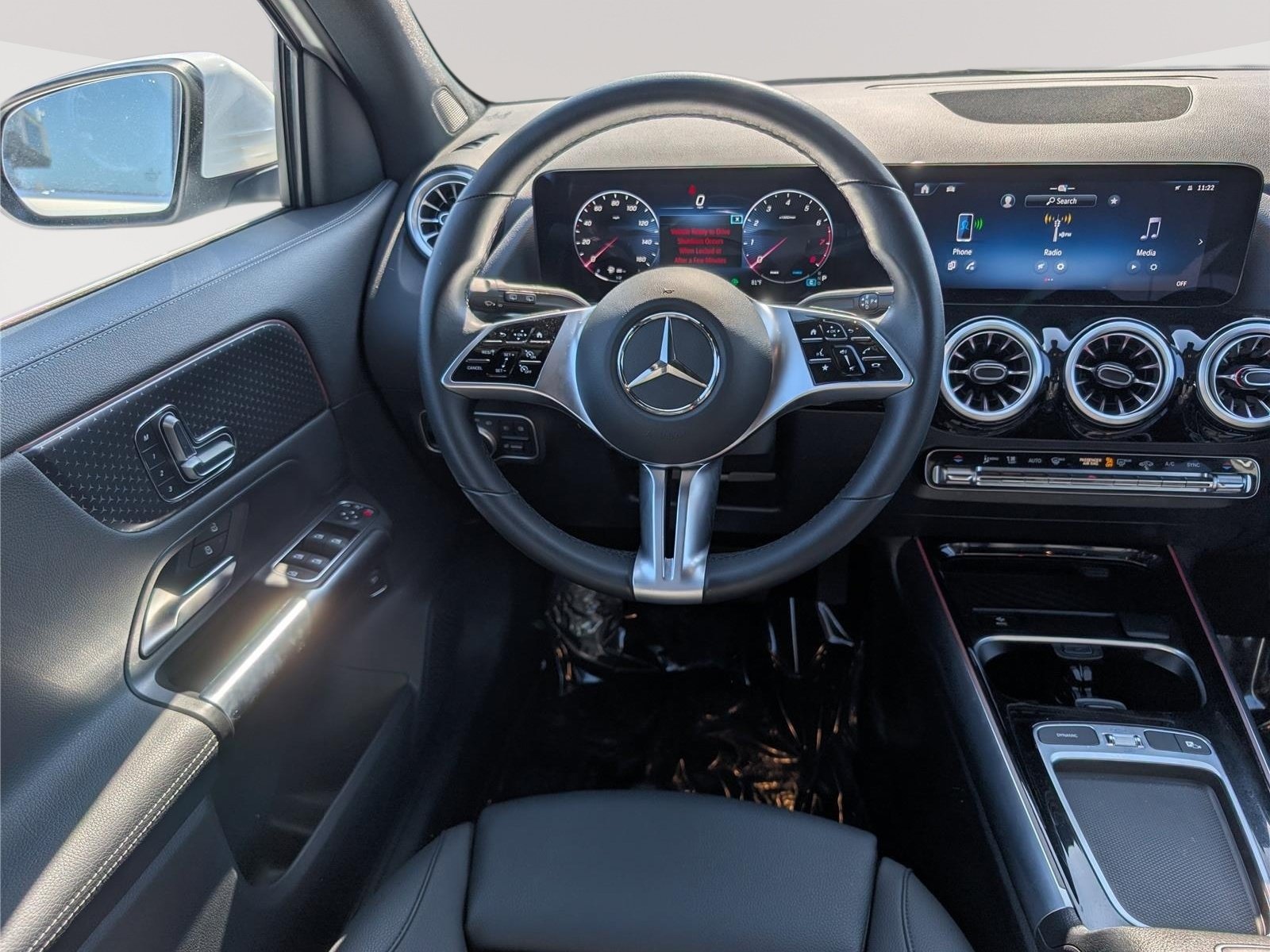 Used 2025 Mercedes-Benz GLA 250 image 17