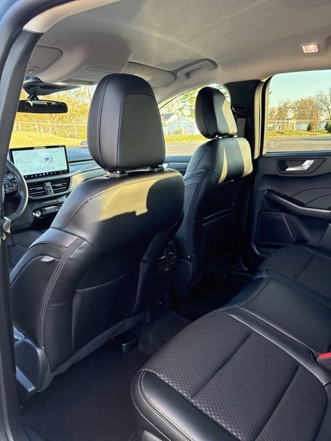 New 2026 Ford Escape SE FWD image 30