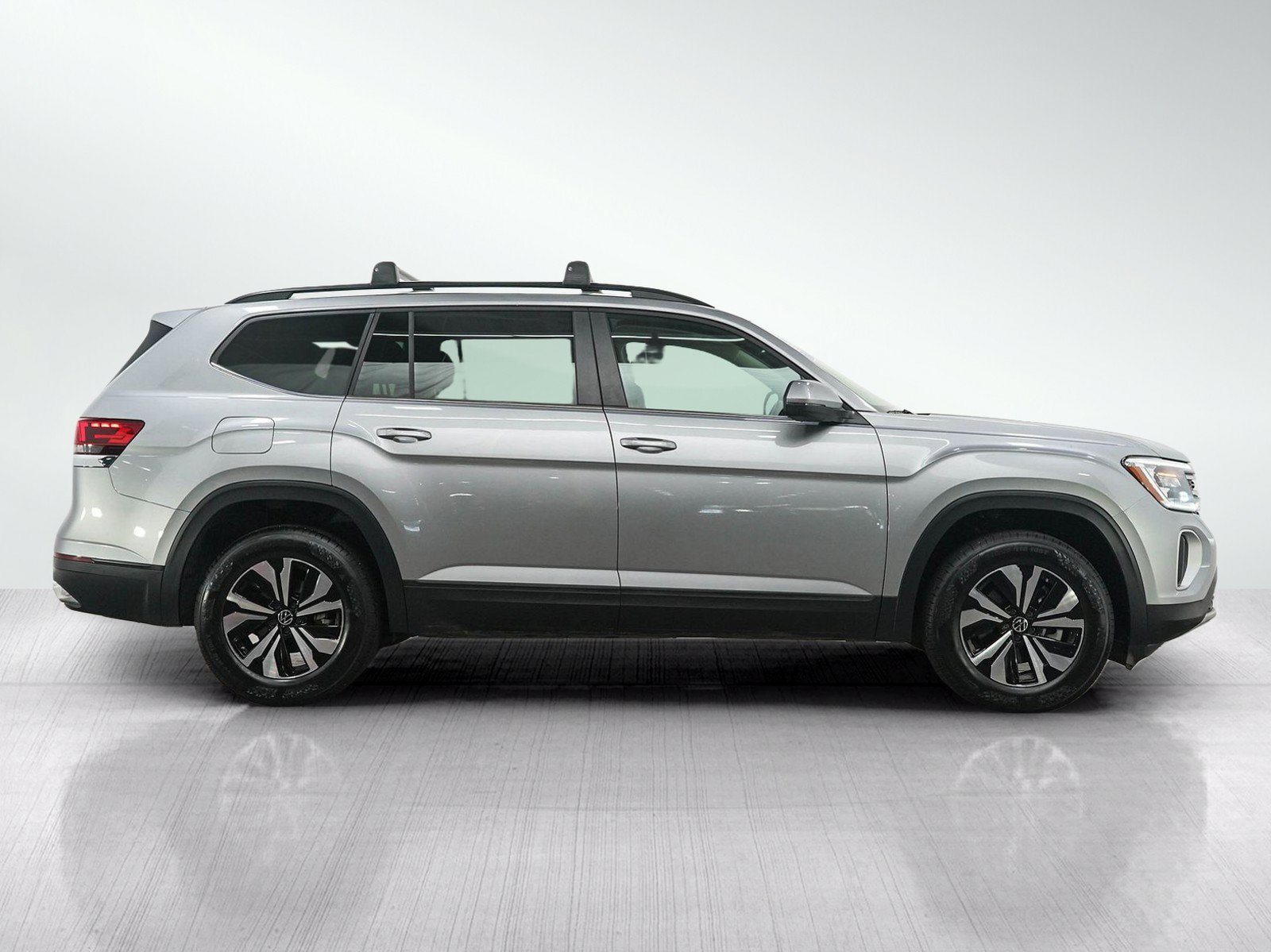 Used 2026 Volkswagen Atlas SE AWD/4WD image 6