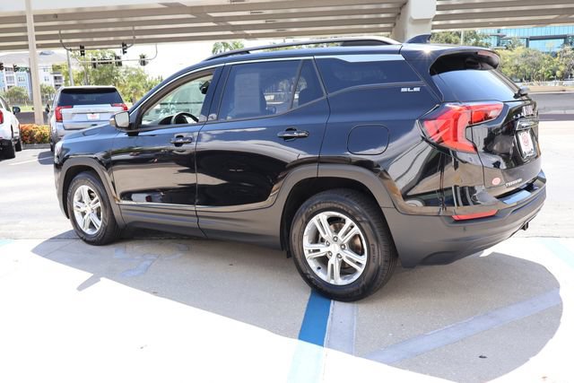 Used 2020 GMC Terrain SLE w/ Driver Convenience Package FWD image 5