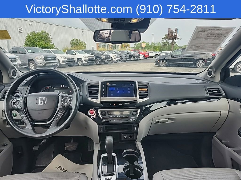 Used 2018 Honda Ridgeline RTL-E image 3