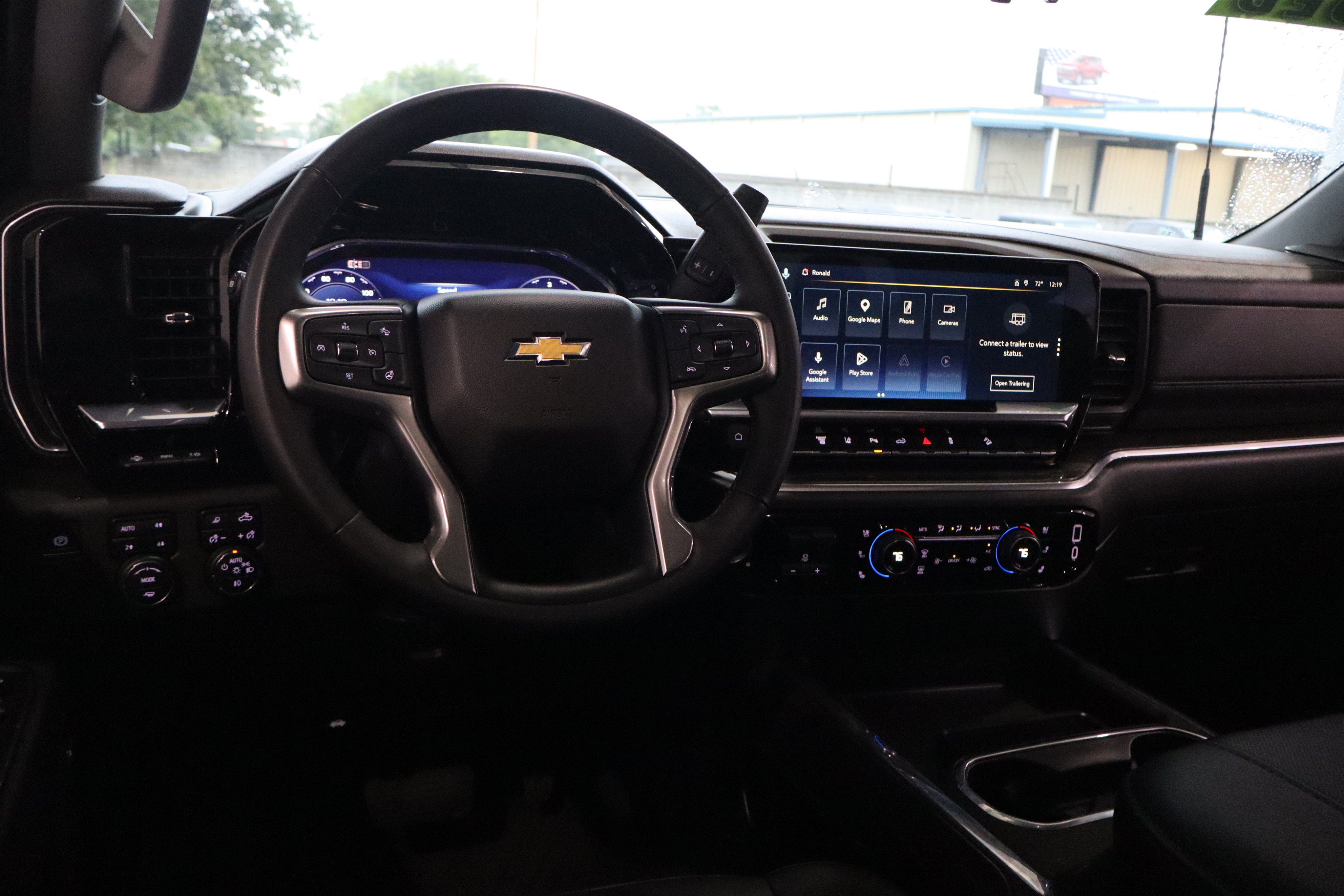 Used 2024 Chevrolet Silverado 3500 LTZ w/ LTZ Premium Package AWD/4WD image 16