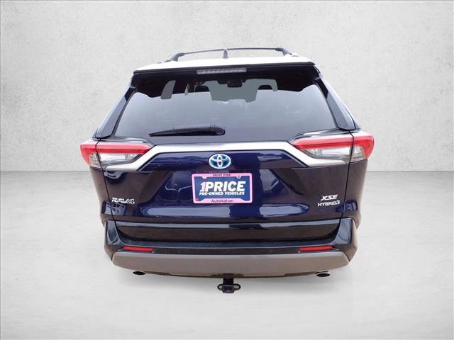 Used 2019 Toyota RAV4 XSE video 3