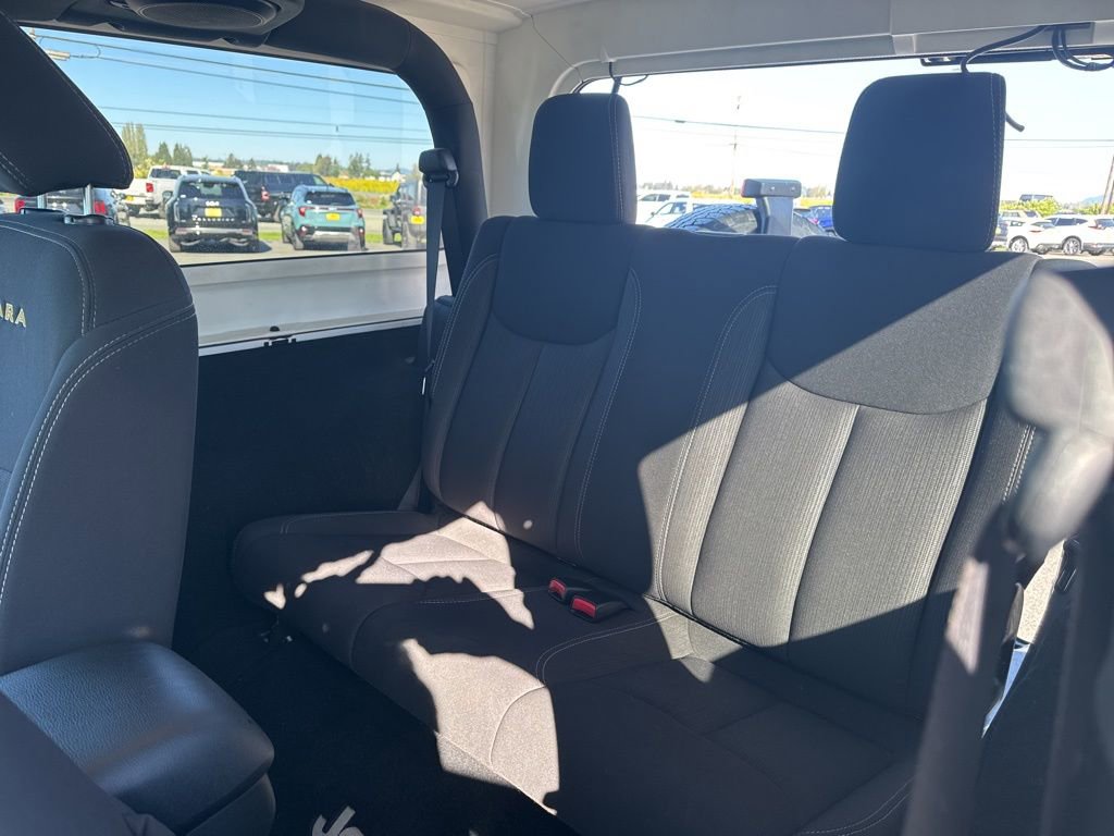 Used 2014 Jeep Wrangler Sahara w/ Connectivity Group AWD/4WD image 12