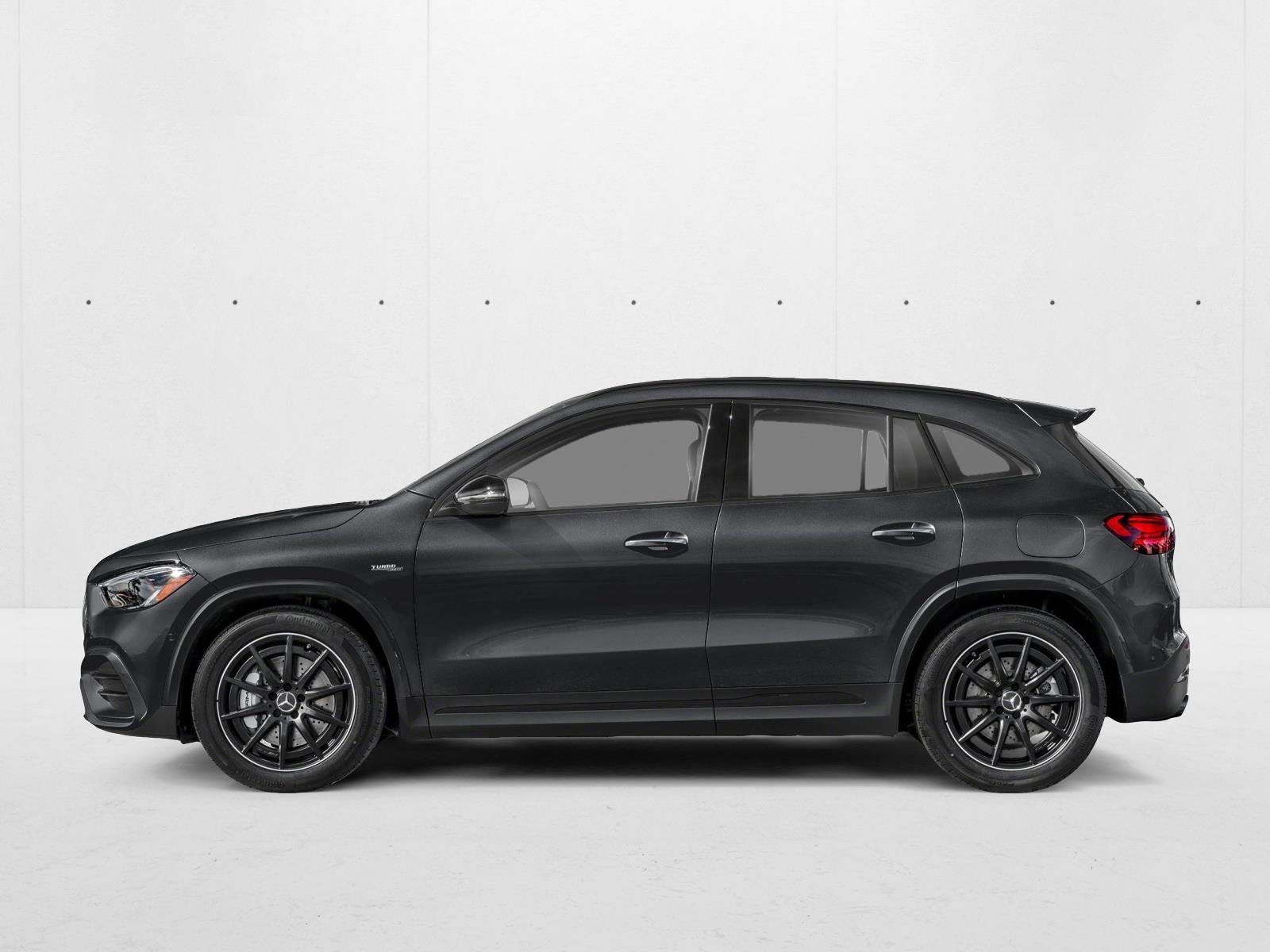 New 2026 Mercedes-Benz GLA 35 AMG 4MATIC video 3