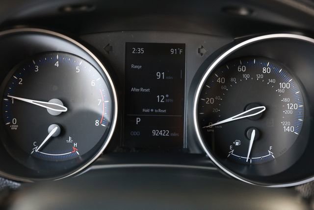 Used 2021 Toyota C-HR LE FWD image 47