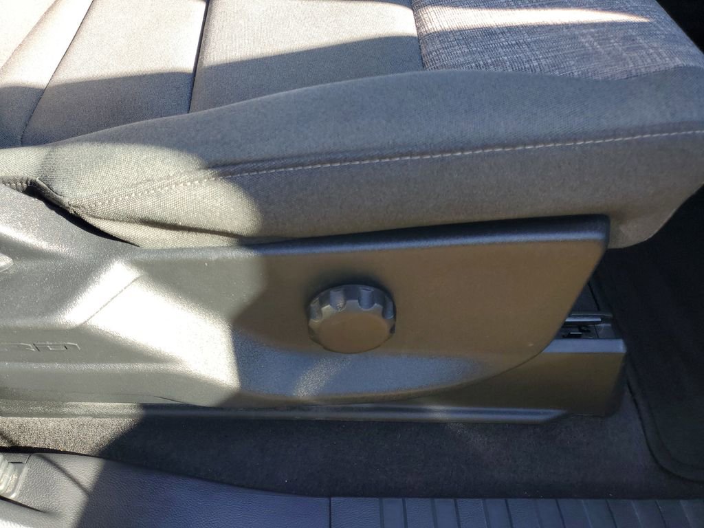 Used 2023 Ford F150 XLT image 34