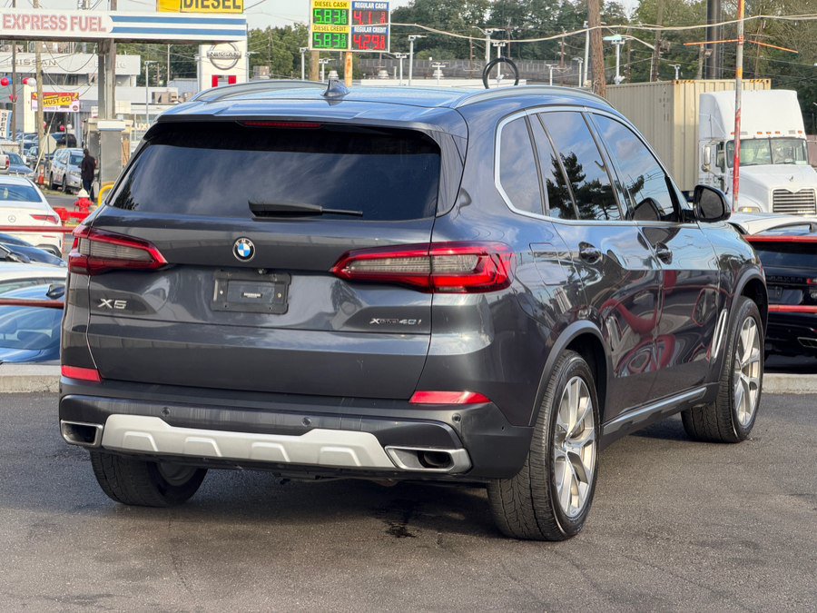 Used 2019 BMW X5 xDrive40i w/ Premium Package 2 AWD/4WD image 12