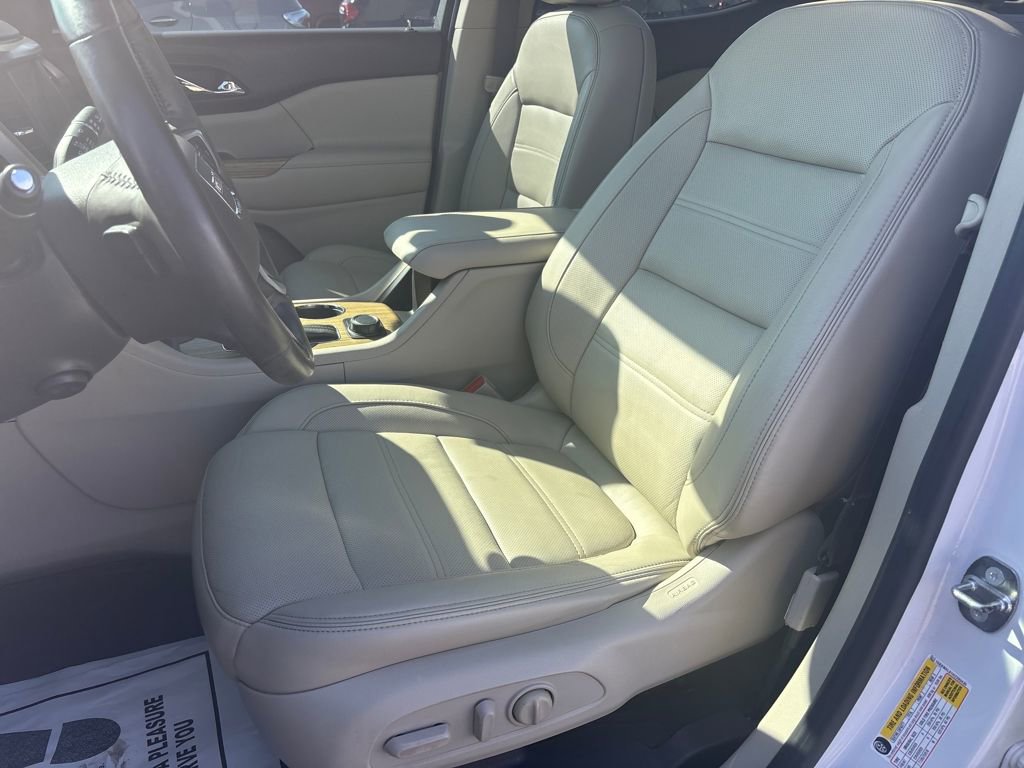 Used 2017 GMC Acadia Denali w/ Technology Package image 14