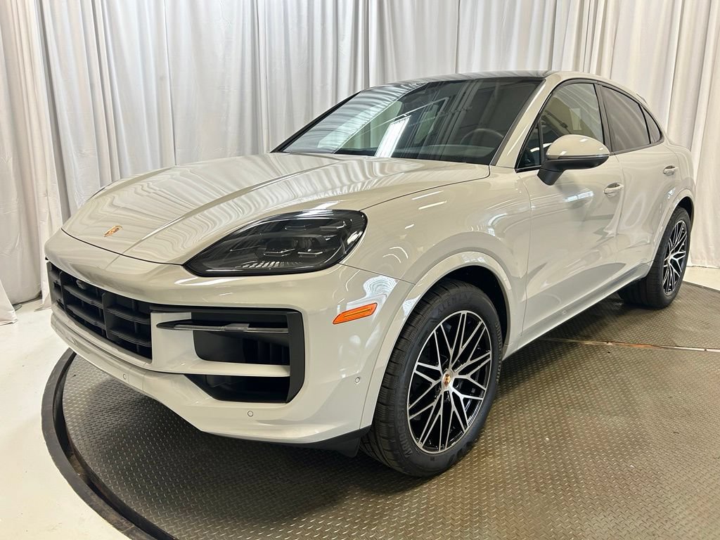 Certified 2026 Porsche Cayenne Coupe AWD/4WD image 1