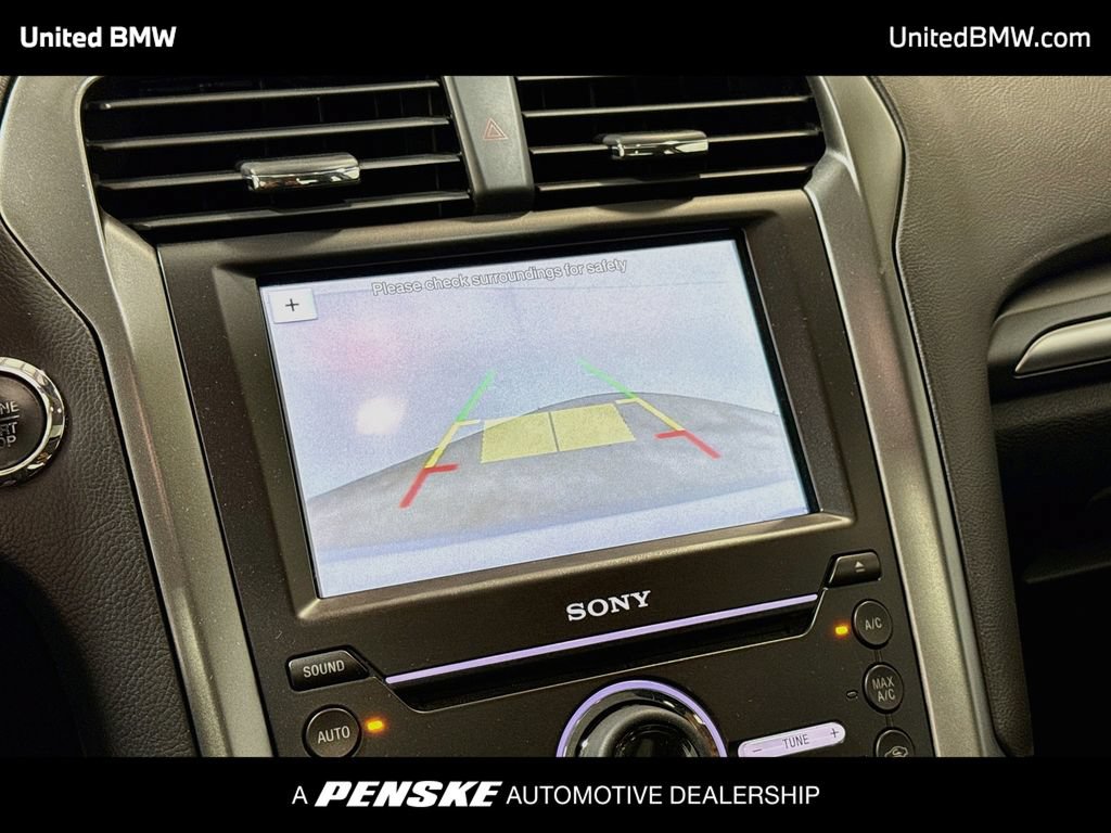 Used 2016 Ford Fusion Energi Titanium w/ Driver Assist Package FWD image 9