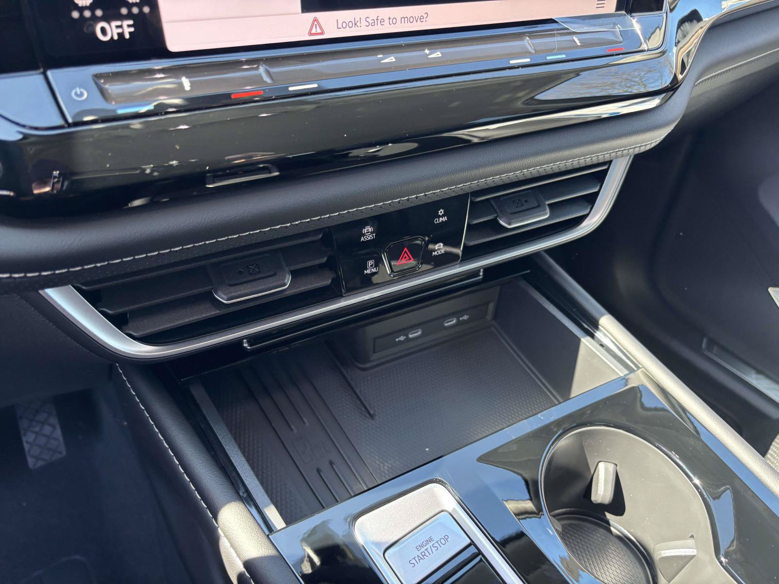 New 2026 Volkswagen Atlas SE AWD/4WD image 21