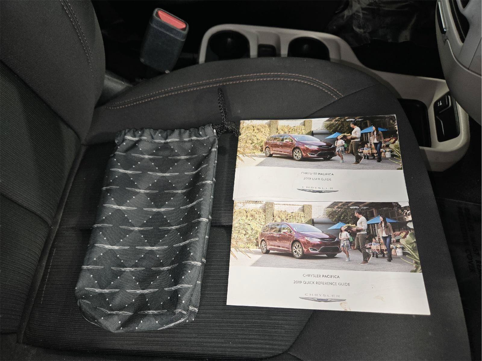 Used 2019 Chrysler Pacifica L FWD image 51