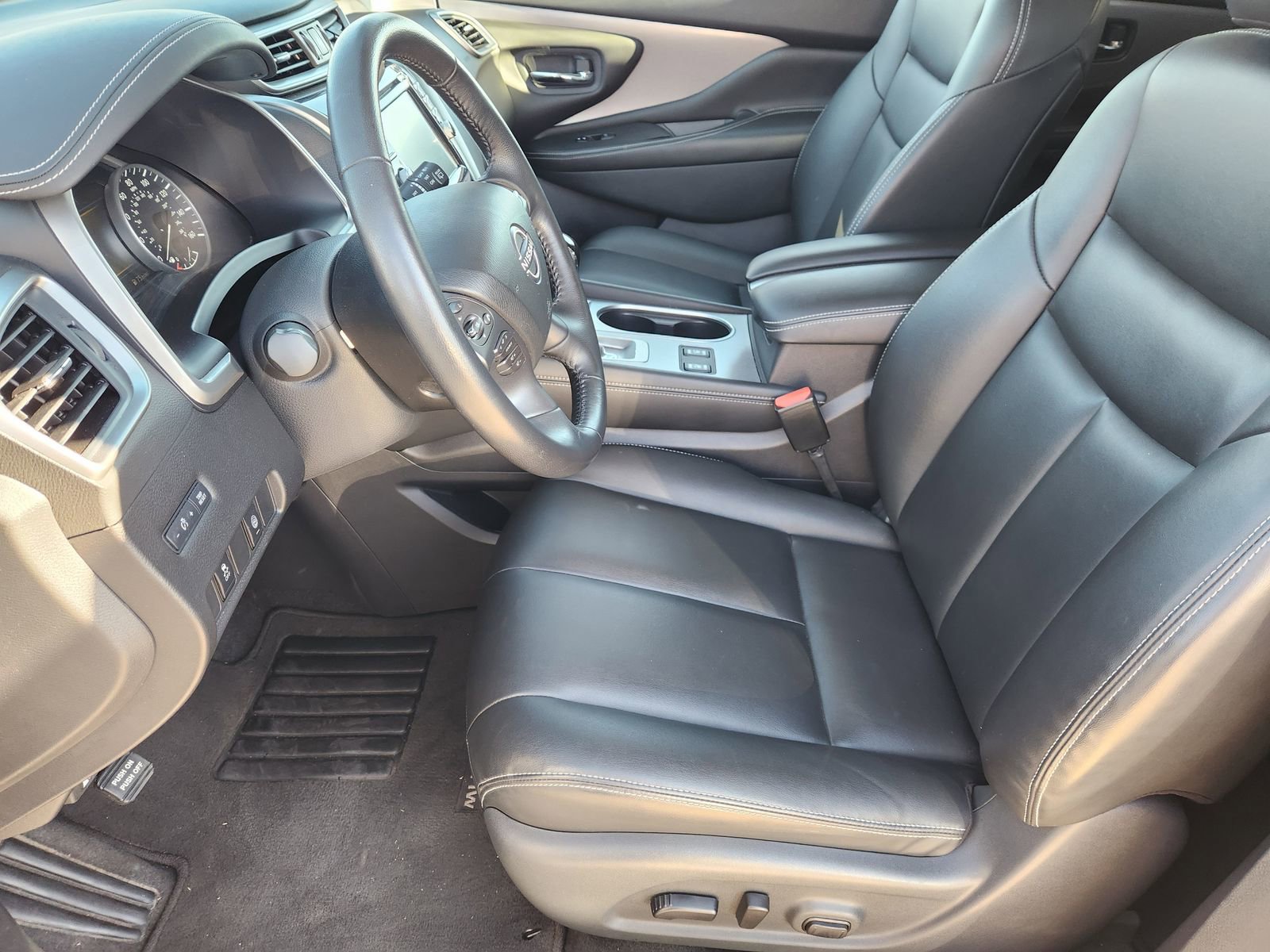 Used 2024 Nissan Murano SV image 16