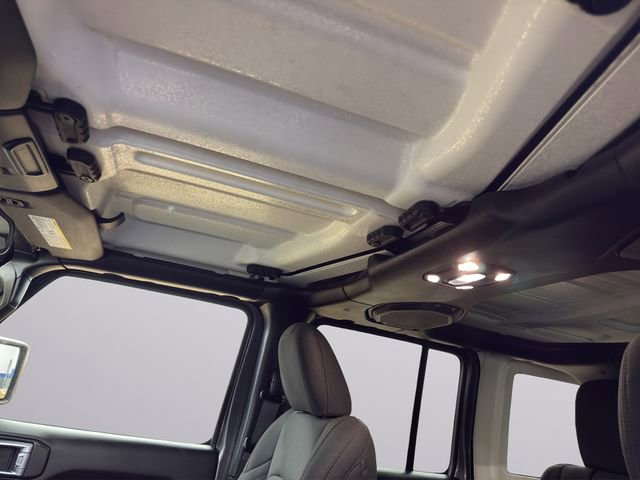 Used 2021 Jeep Wrangler Unlimited Sport AWD/4WD image 26