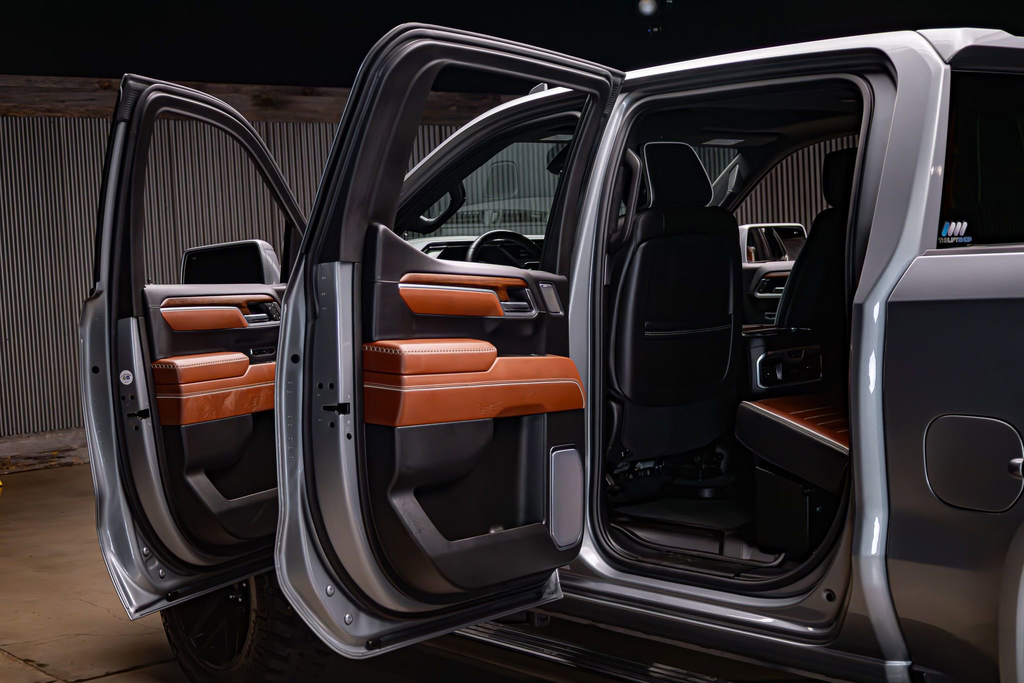 Used 2025 GMC Sierra 1500 Denali Ultimate image 30