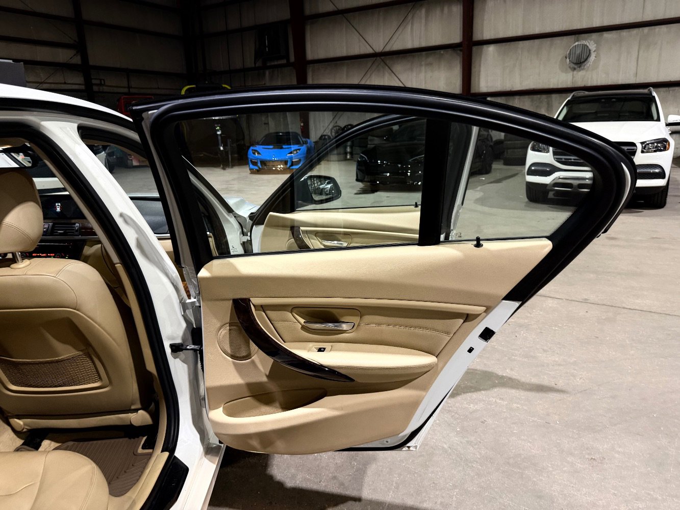 Used 2015 BMW 328i xDrive Sedan AWD/4WD image 20
