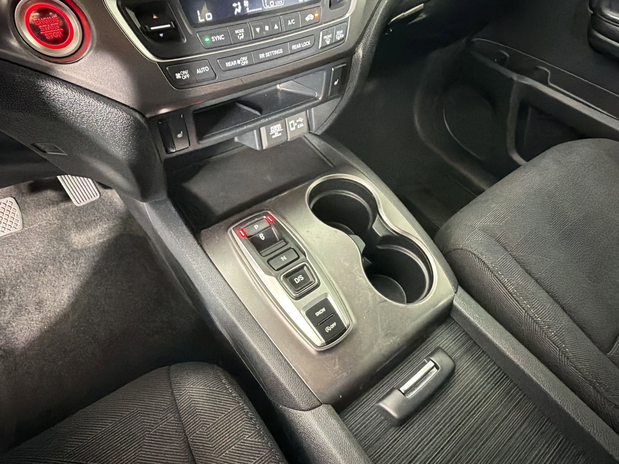 Used 2022 Honda Pilot Sport image 24