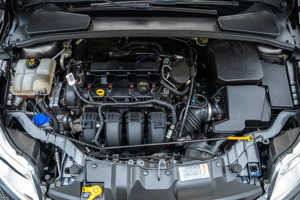 Used 2014 Ford Focus SE FWD image 18