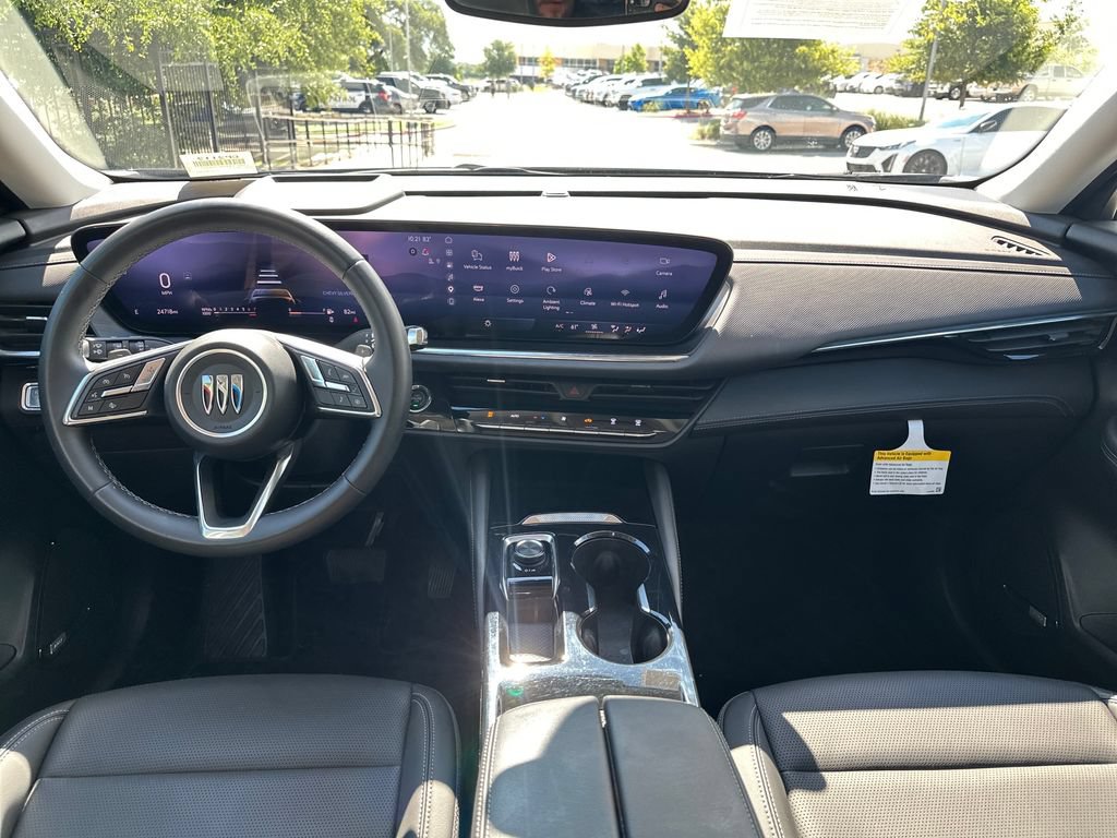 Used 2025 Buick Envision Preferred AWD/4WD image 28