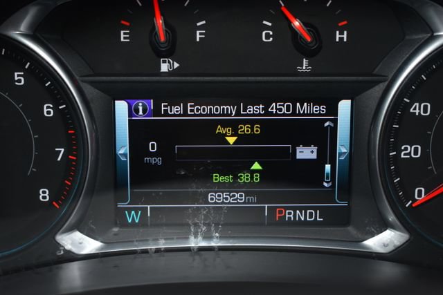 Used 2018 Chevrolet Malibu LT image 22