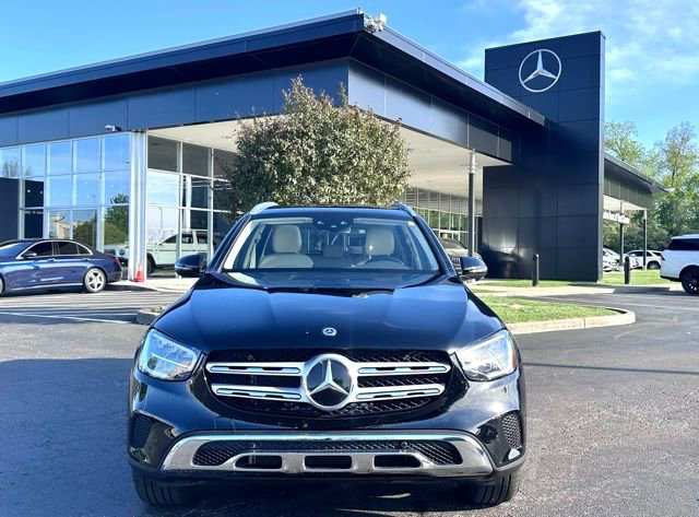 Used 2021 Mercedes-Benz GLC 300 4MATIC image 2