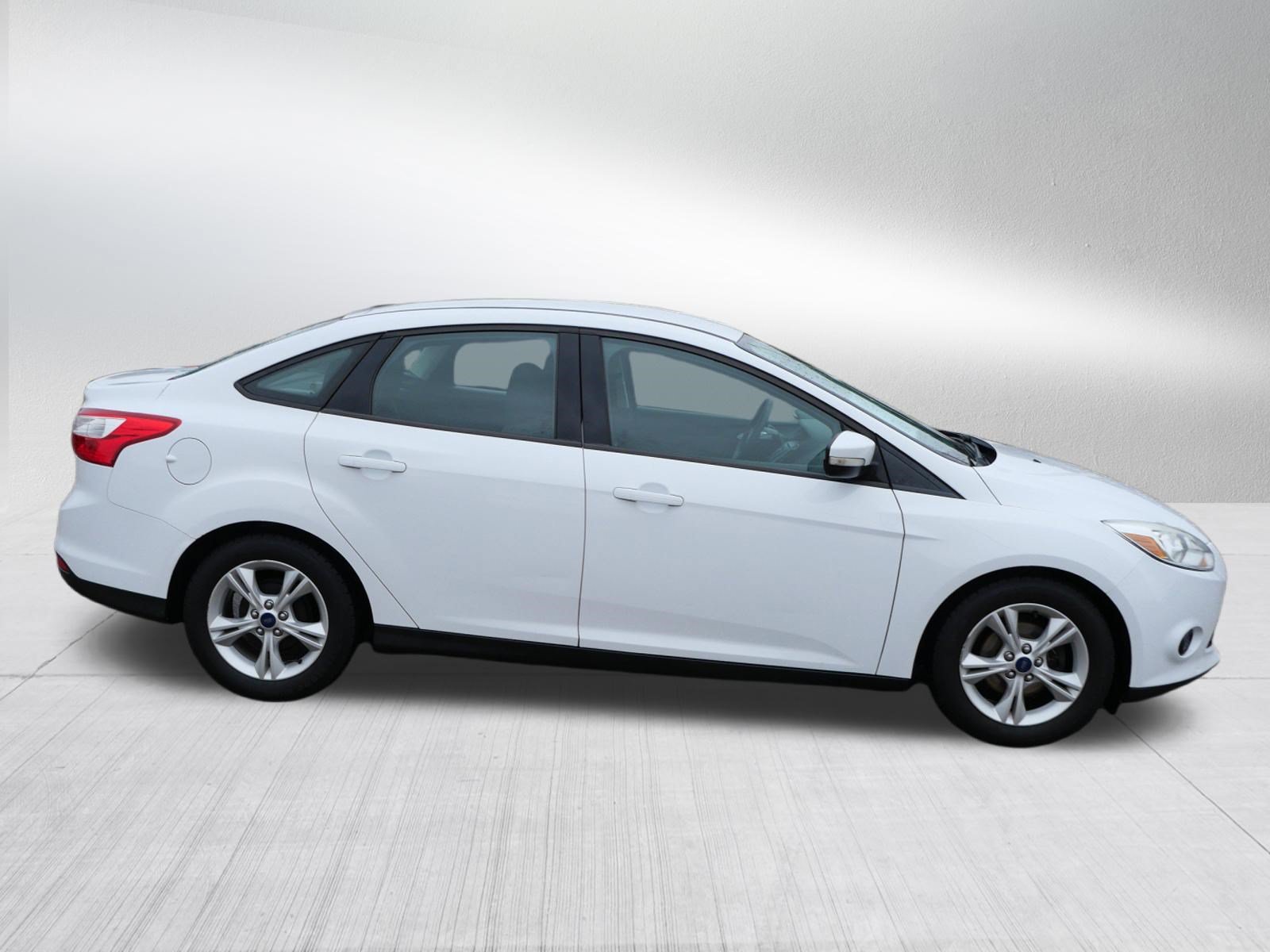 Used 2014 Ford Focus SE FWD image 8