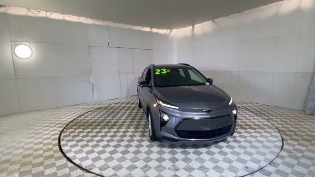 Used 2023 Chevrolet Bolt EUV LT FWD image 5