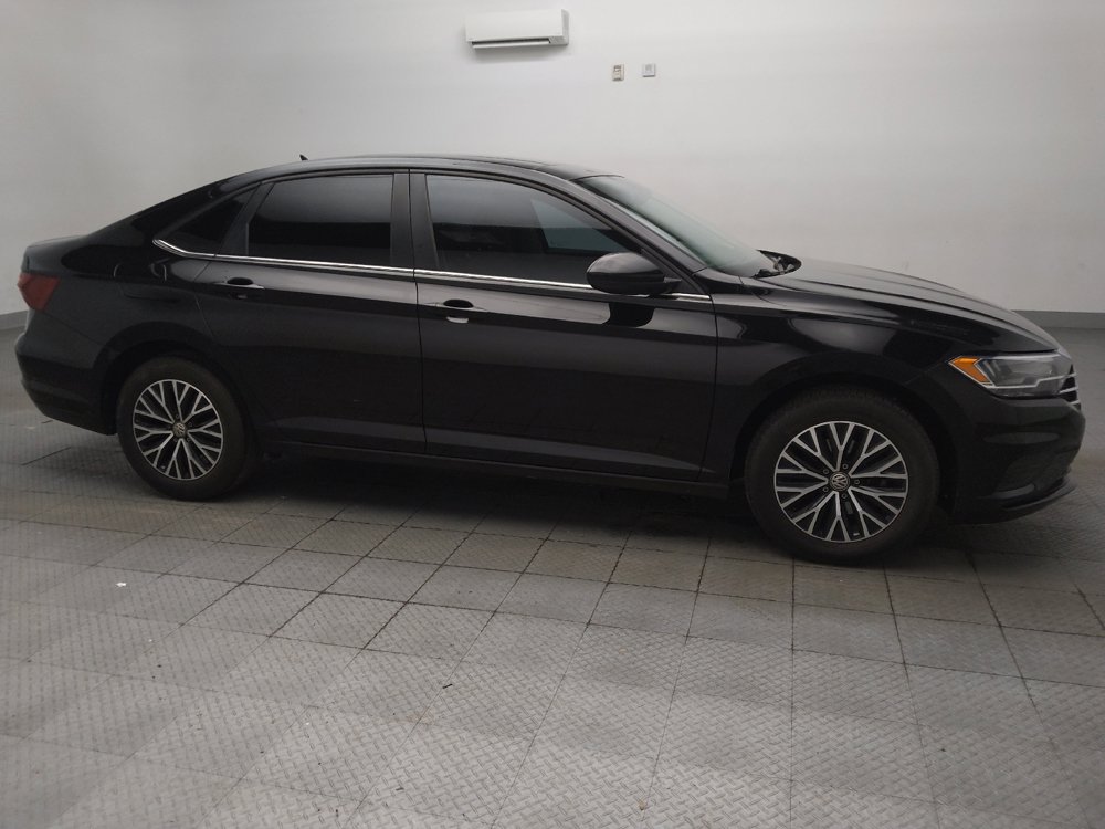 Used 2021 Volkswagen Jetta SE FWD image 11