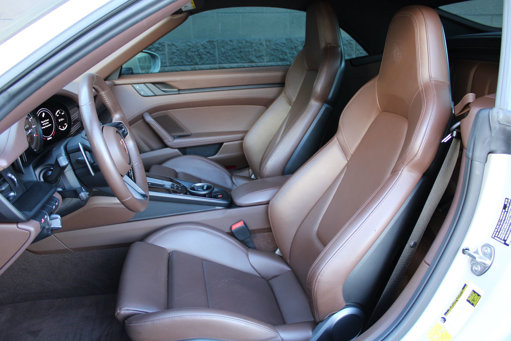 Certified 2022 Porsche 911 Carrera GTS image 5