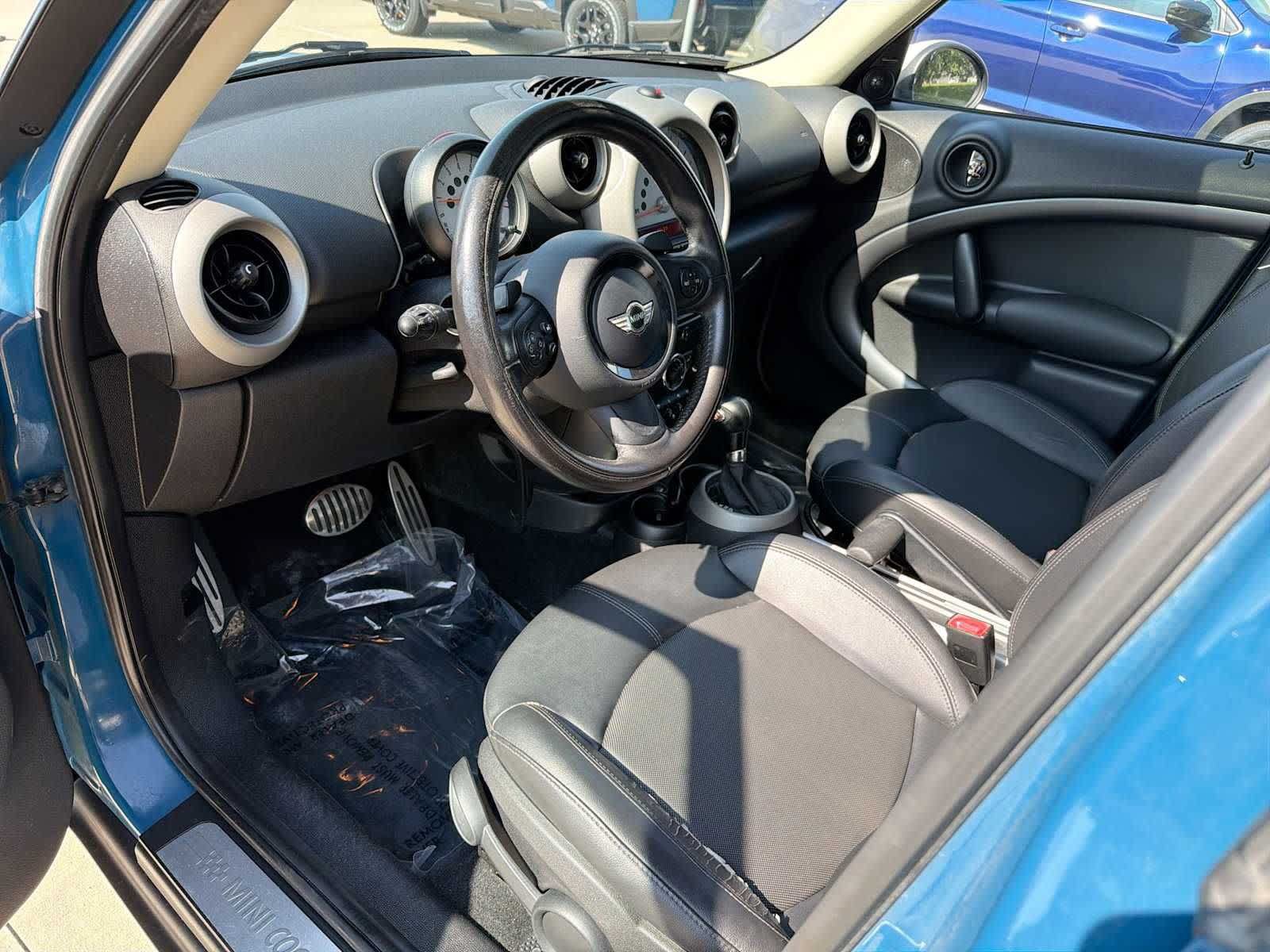 Used 2012 MINI Cooper Countryman S FWD image 2
